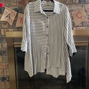 Soft Surroundings blazer 🖤🤍